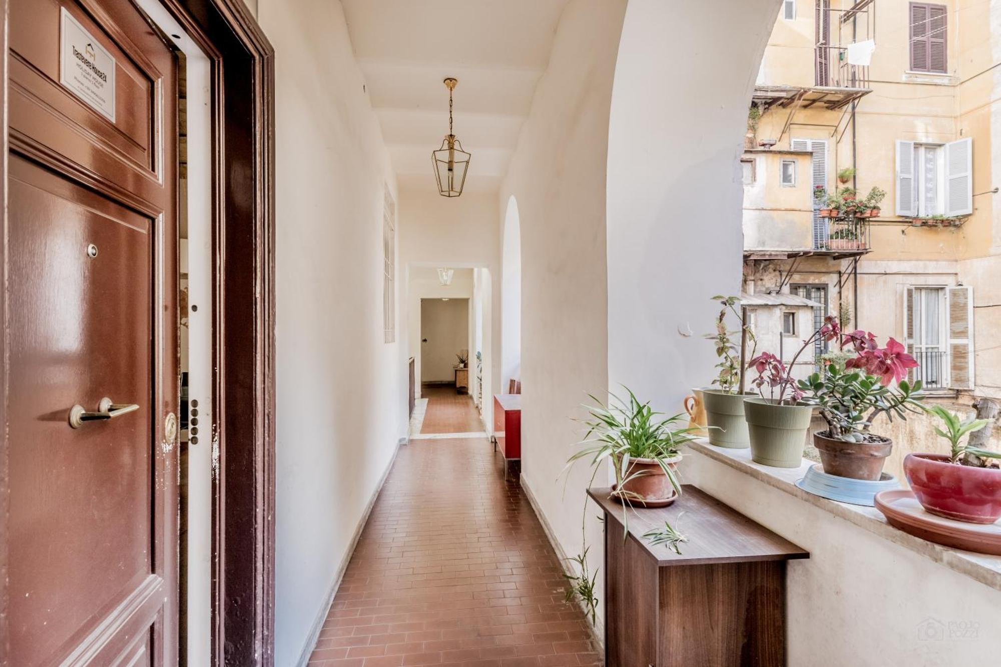 Trastevere House 24 Rome Bagian luar foto